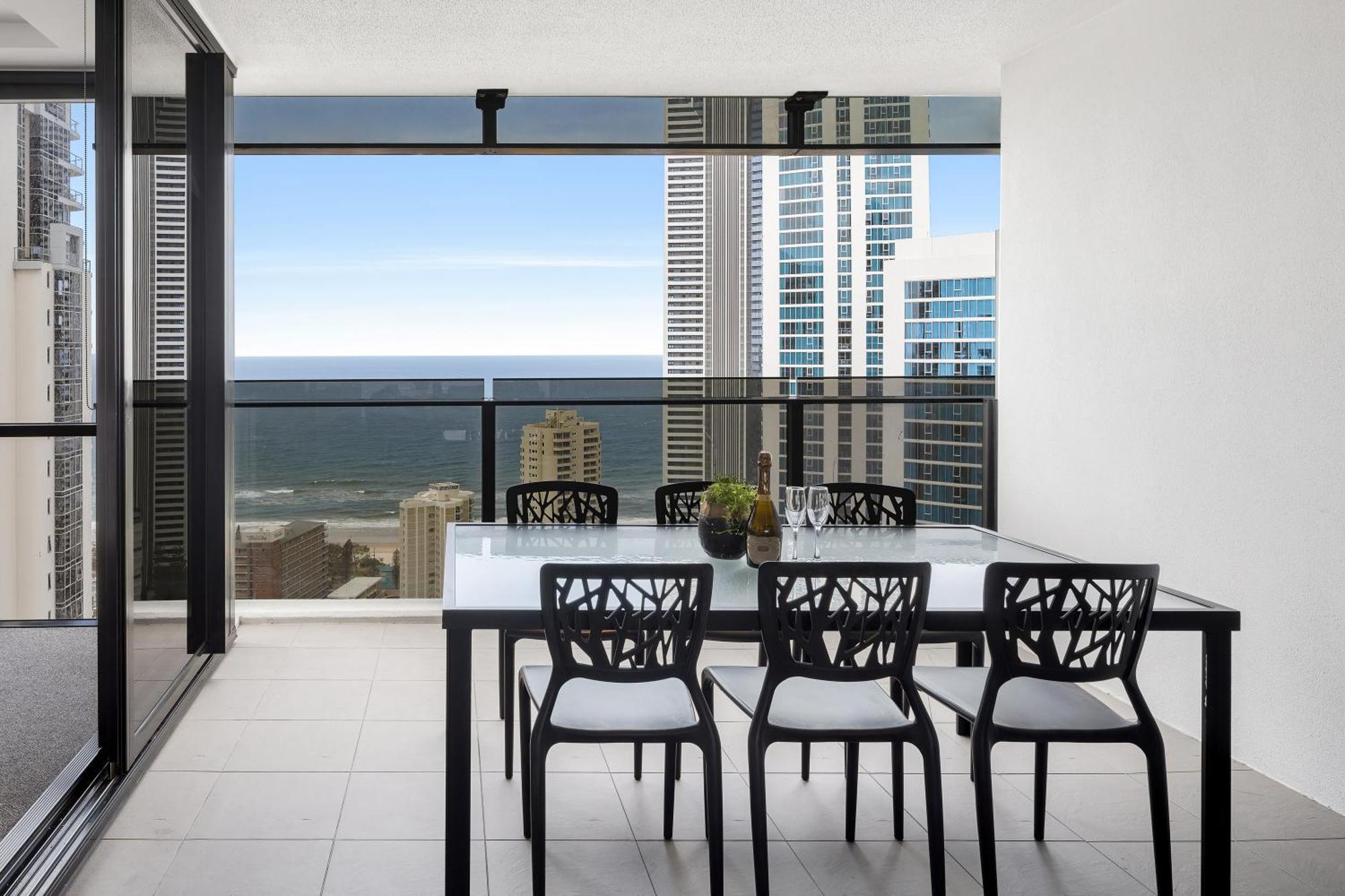Holiday Holiday Circle On Cavill Apartments Gold Coast Camera foto