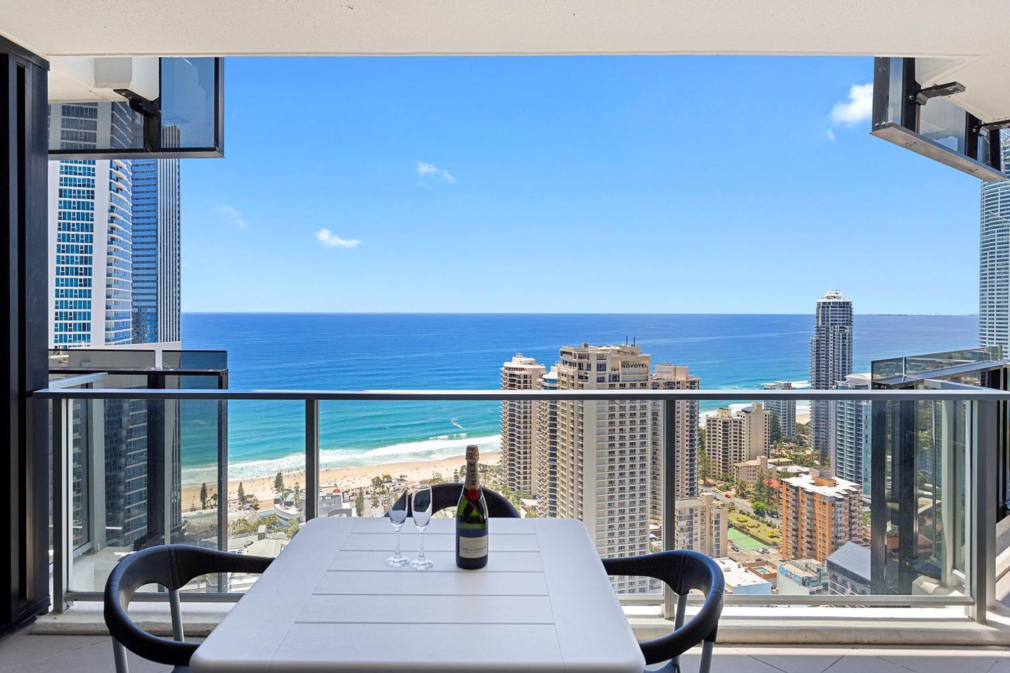 Holiday Holiday Circle On Cavill Apartments Gold Coast Camera foto