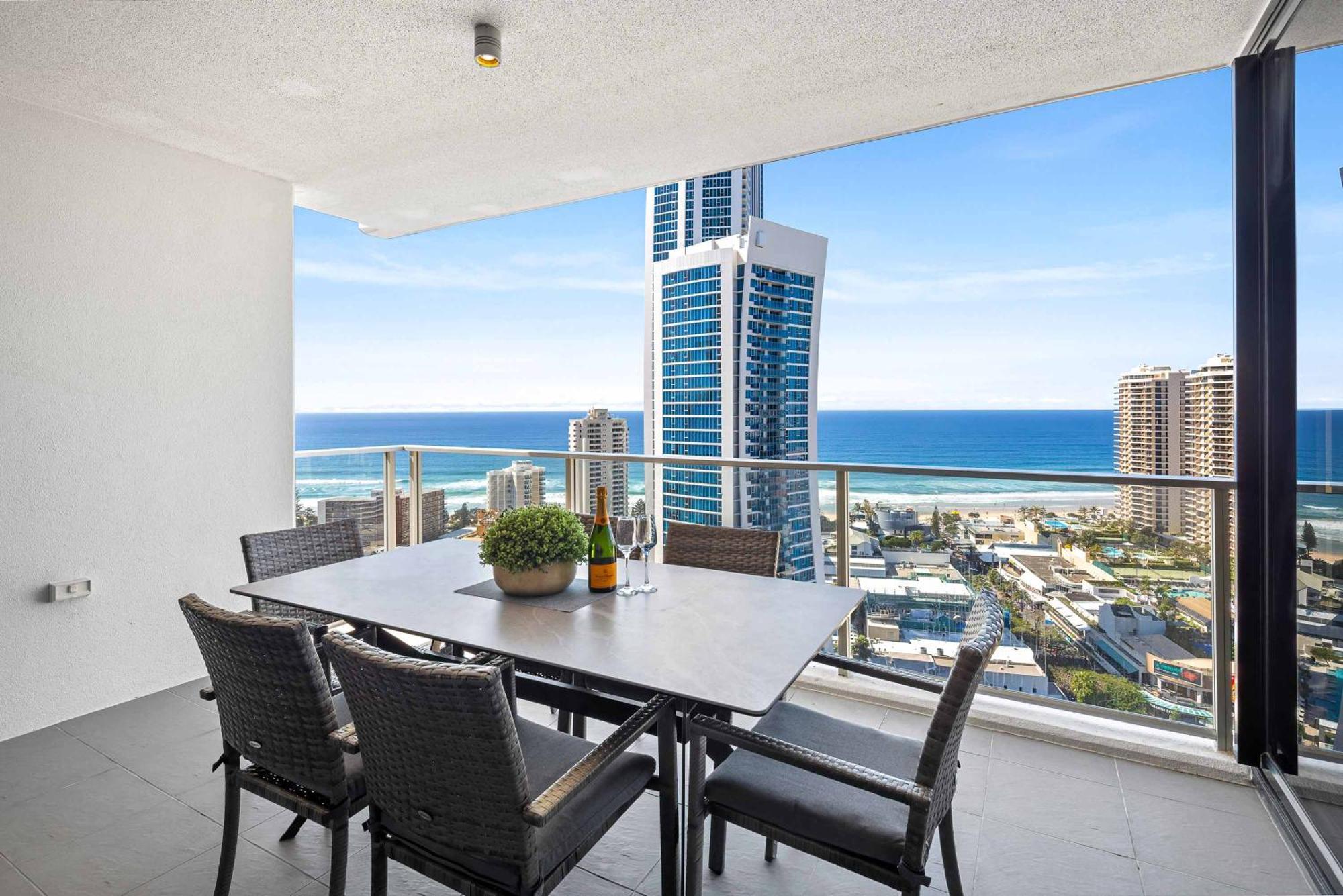 Holiday Holiday Circle On Cavill Apartments Gold Coast Camera foto